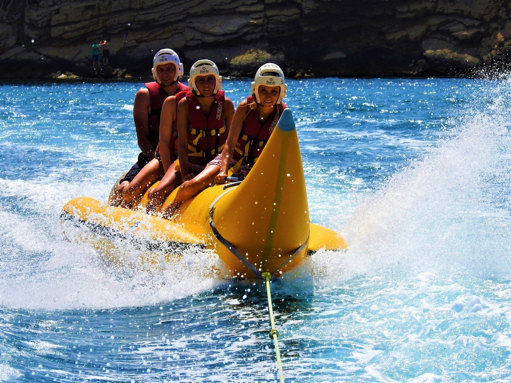 BANANA BOAT EN BENIDORM